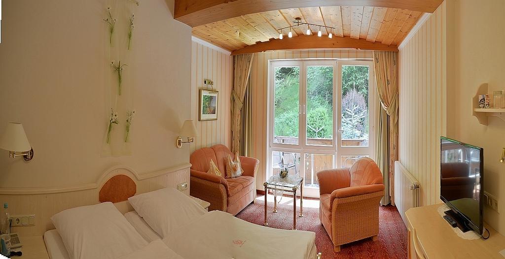 Hotel Zum Weissen Stein Kirchen  ห้อง รูปภาพ